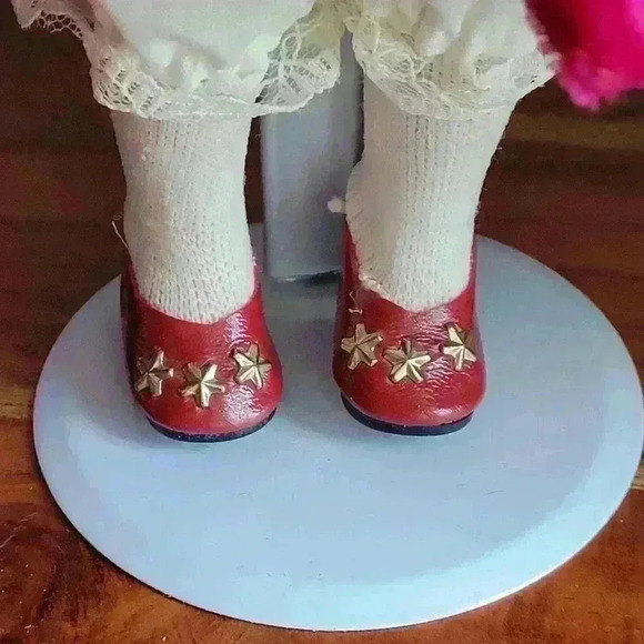 COLLECTOR'S CHOICE VICTORIAN STYLE 12" DOLL REDISH HAIR GREEN EYES VELVET - Picture 5 of 12